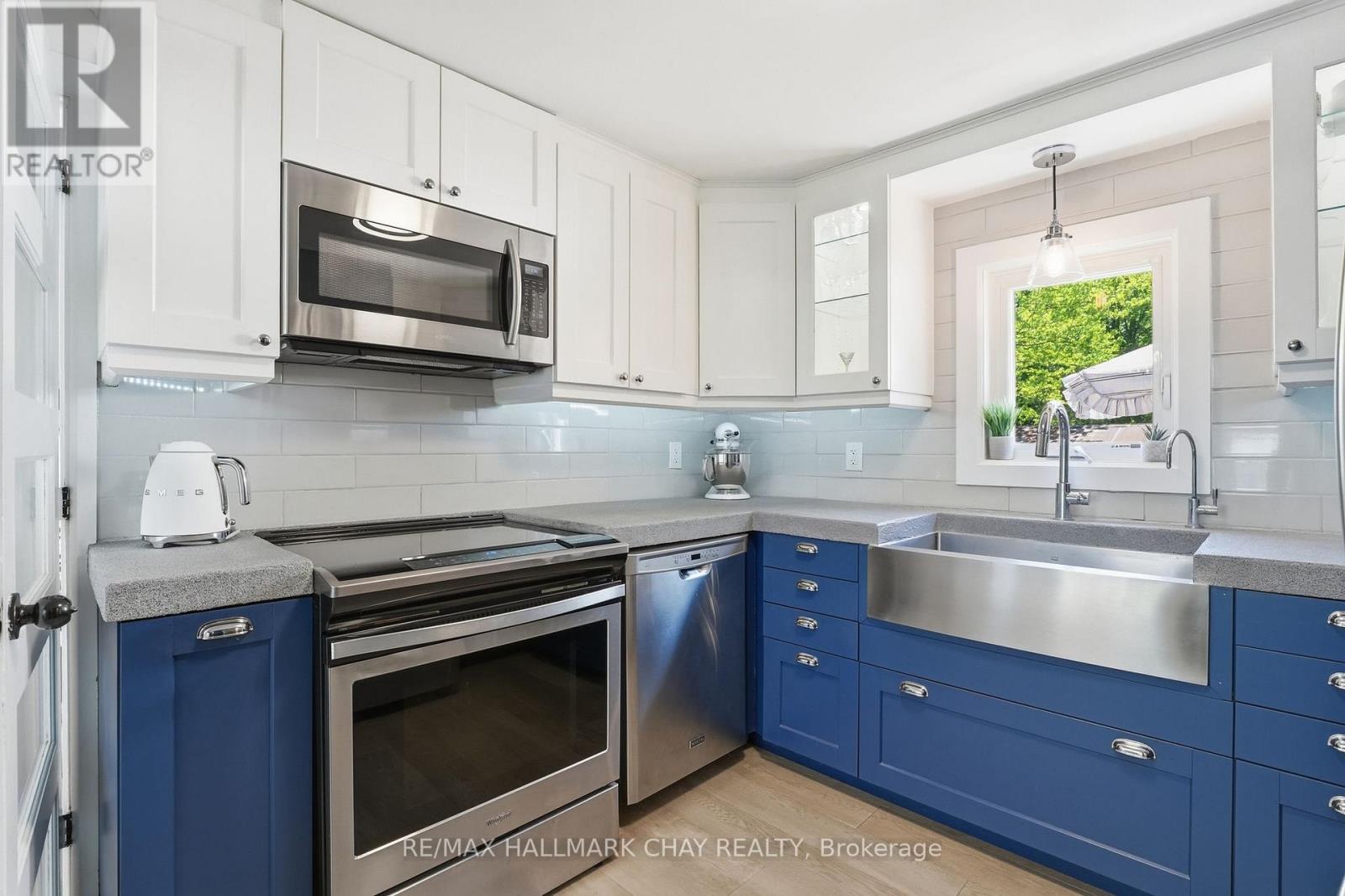 147 Murphy Road, Essa, Ontario  L0M 1B1 - Photo 5 - N13222390