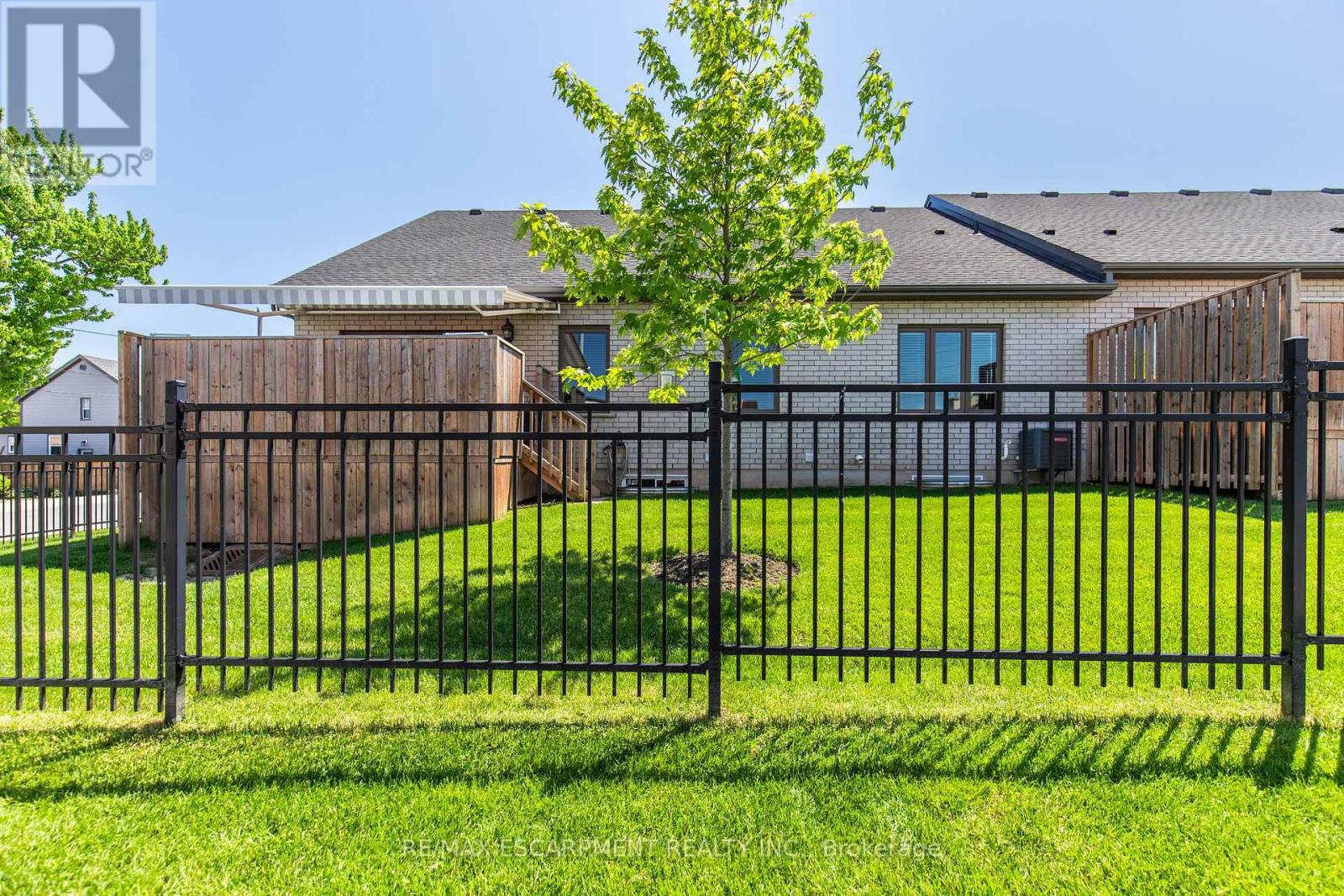 4 - 3757 St. Peter Avenue, Niagara Falls, Ontario  L2J 0G2 - Photo 48 - X13044988