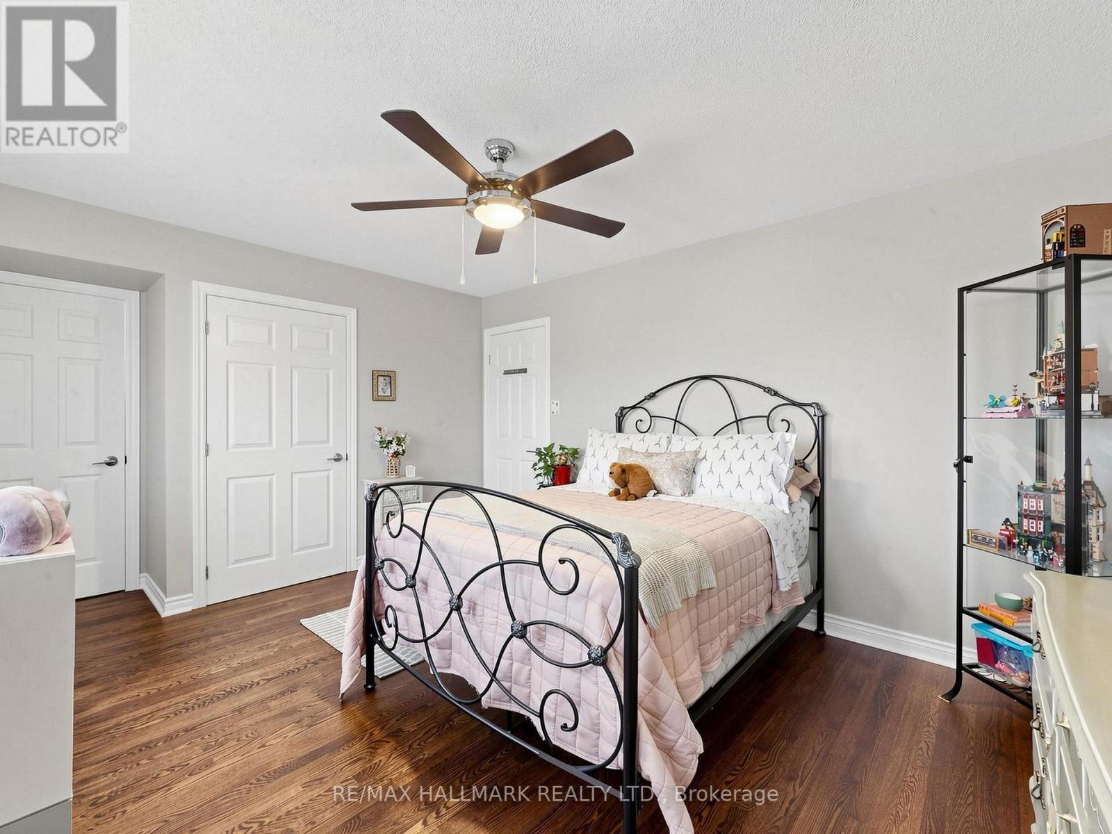 98 Arrowhead Drive, Vaughan, Ontario  L4L 4A5 - Photo 35 - N13222492