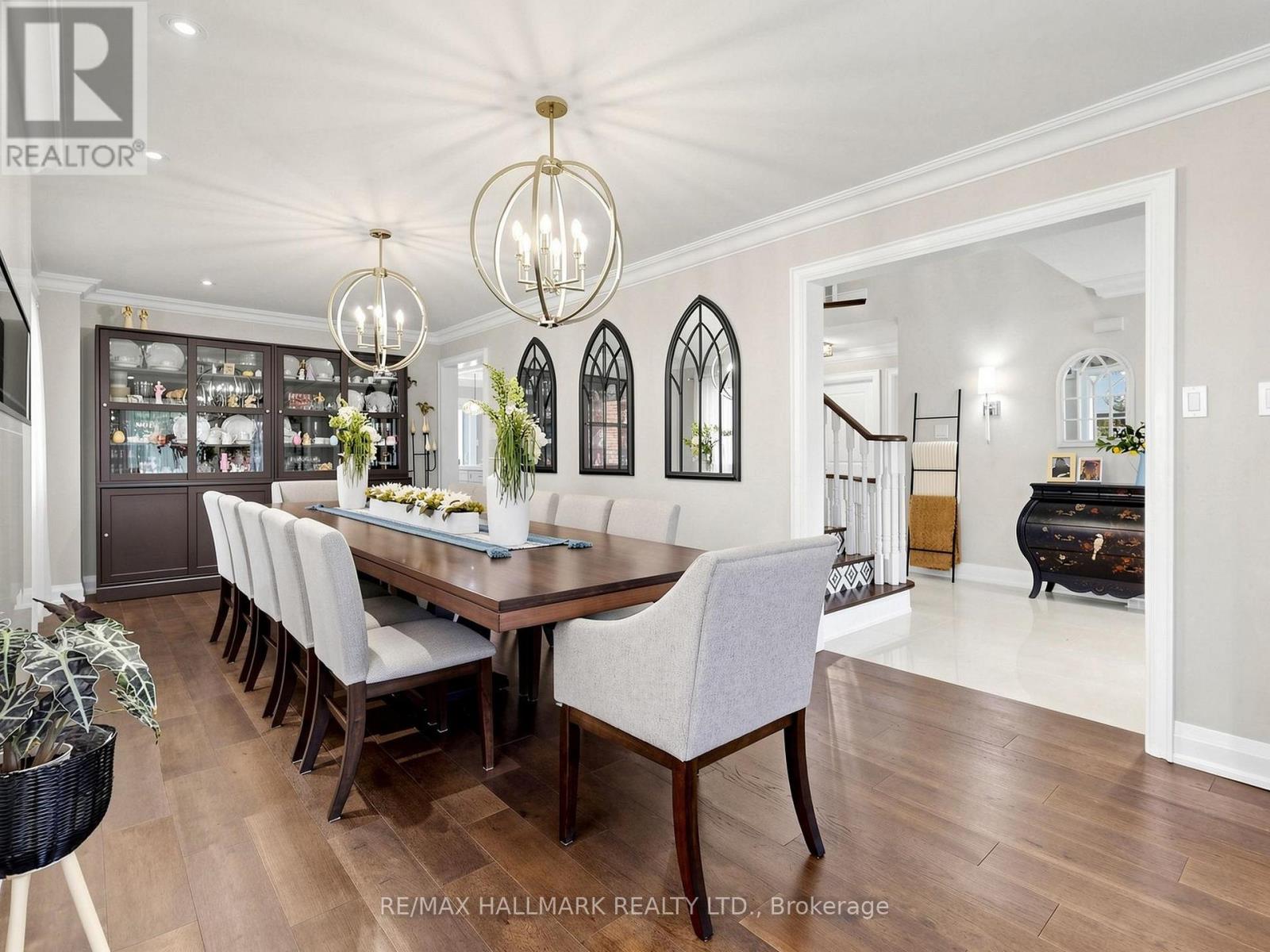98 Arrowhead Drive, Vaughan, Ontario  L4L 4A5 - Photo 6 - N13222492