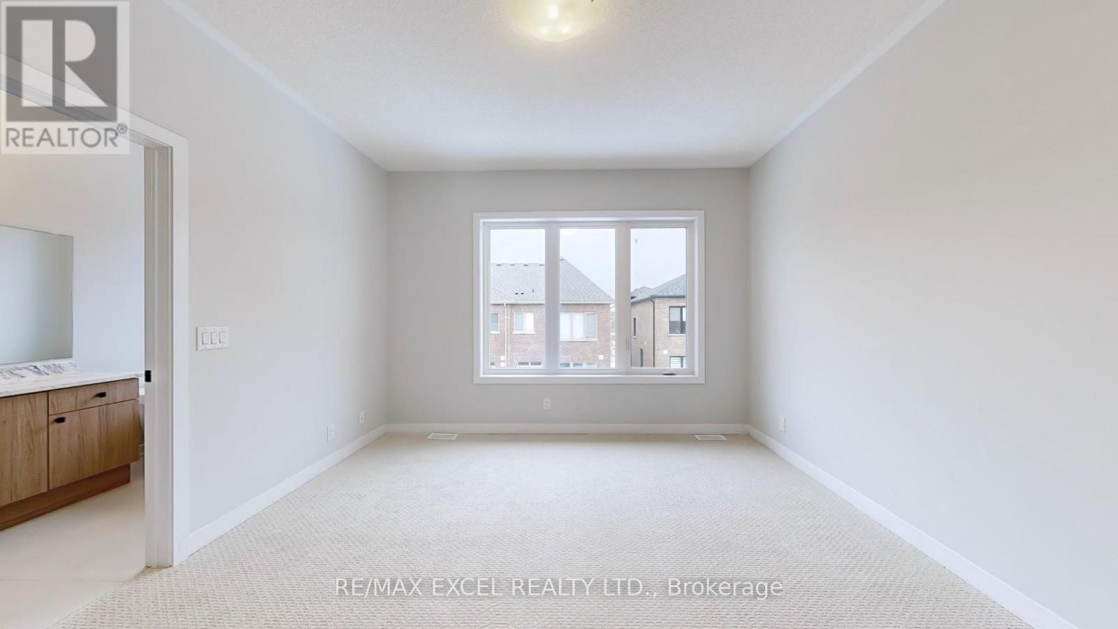 52 Harvey Bunker Crescent, Markham, Ontario  L6C 3K4 - Photo 8 - N13222526