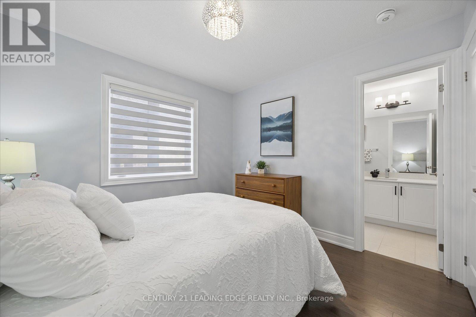 115 Ben Sinclair Avenue, East Gwillimbury, Ontario  L9N 0S3 - Photo 36 - N13222558