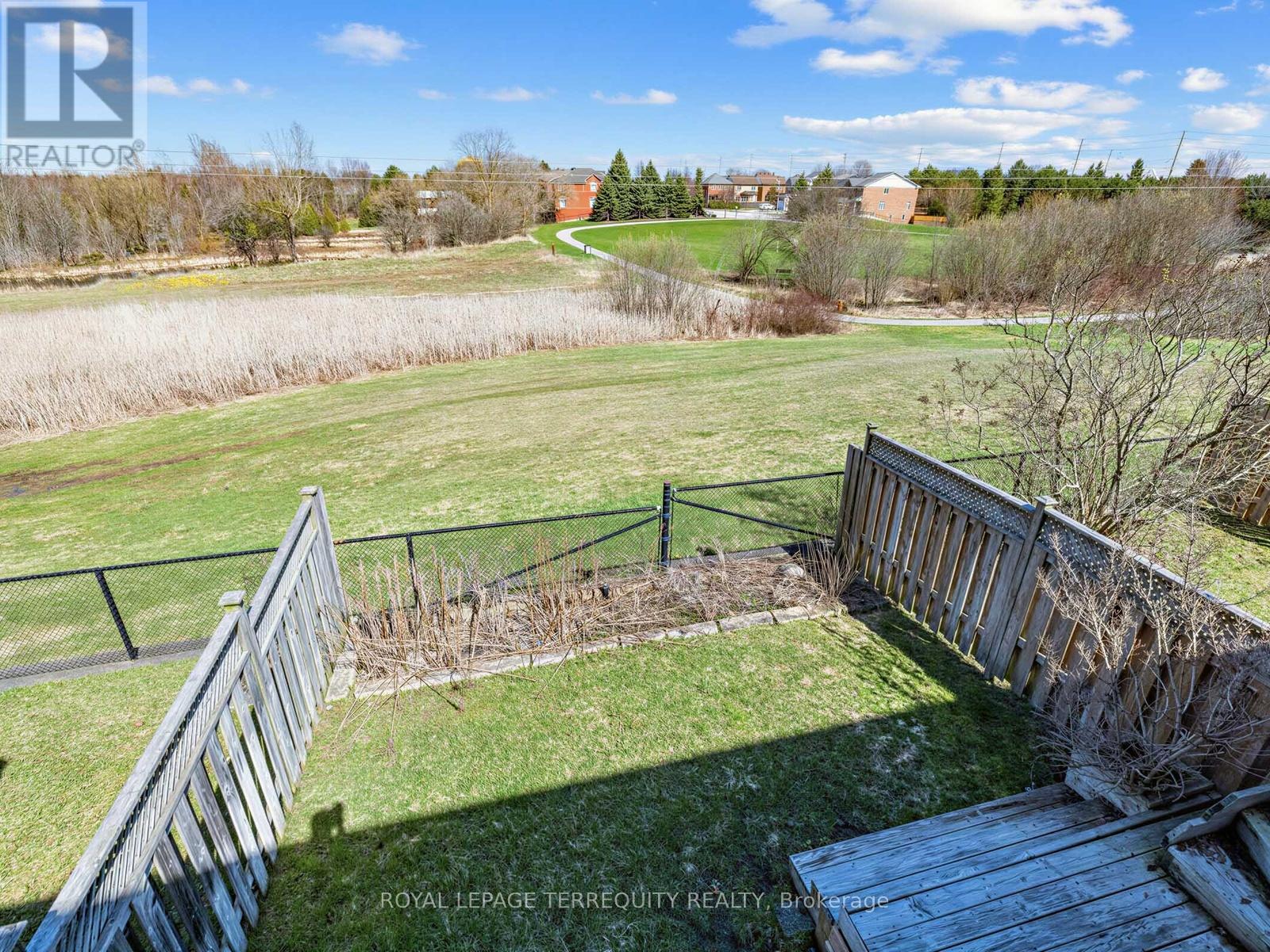 284 Pinnacle Trail, Aurora, Ontario  L4G 7G2 - Photo 31 - N13222854