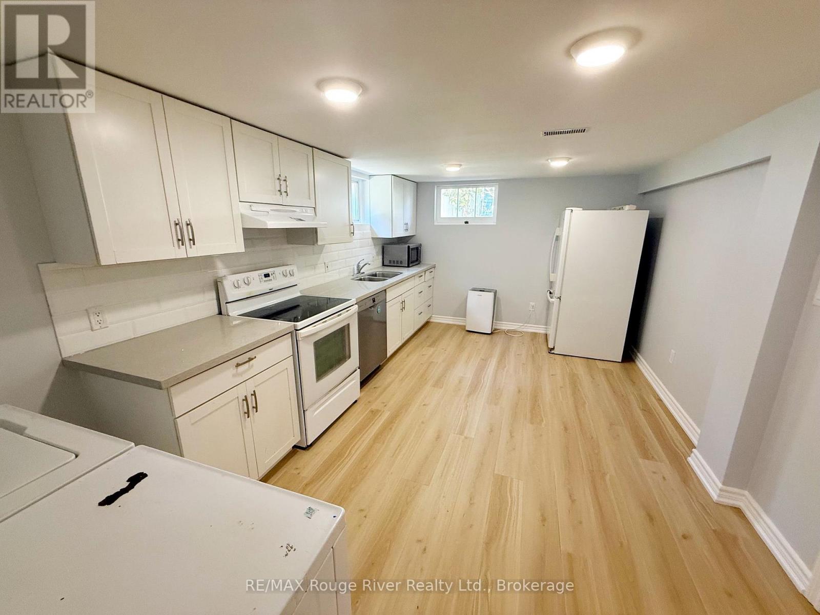 200 Trent Street E, Whitby, Ontario  L1N 1L6 - Photo 12 - E13195776