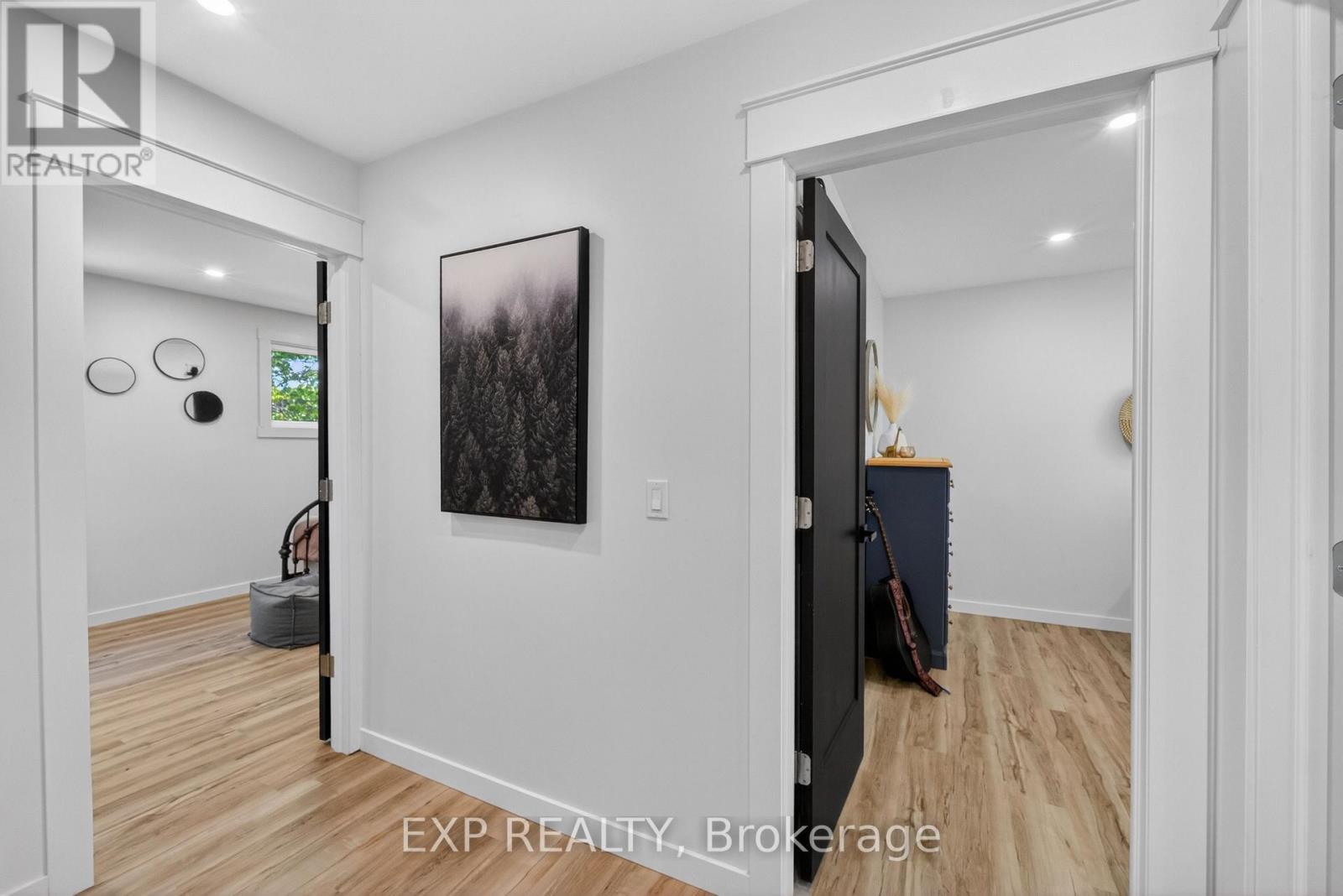 92 Mary Street, Clearview (Creemore), Ontario  L0M 1G0 - Photo 29 - S13222482