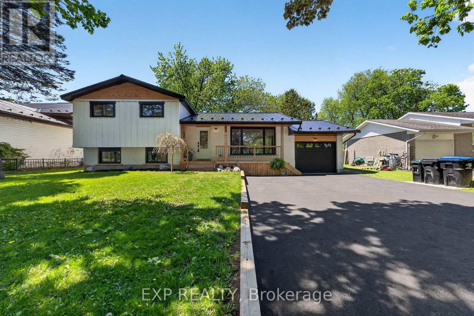 92 Mary Street, Clearview (Creemore), Ontario  L0M 1G0 - Photo 4 - S13222482