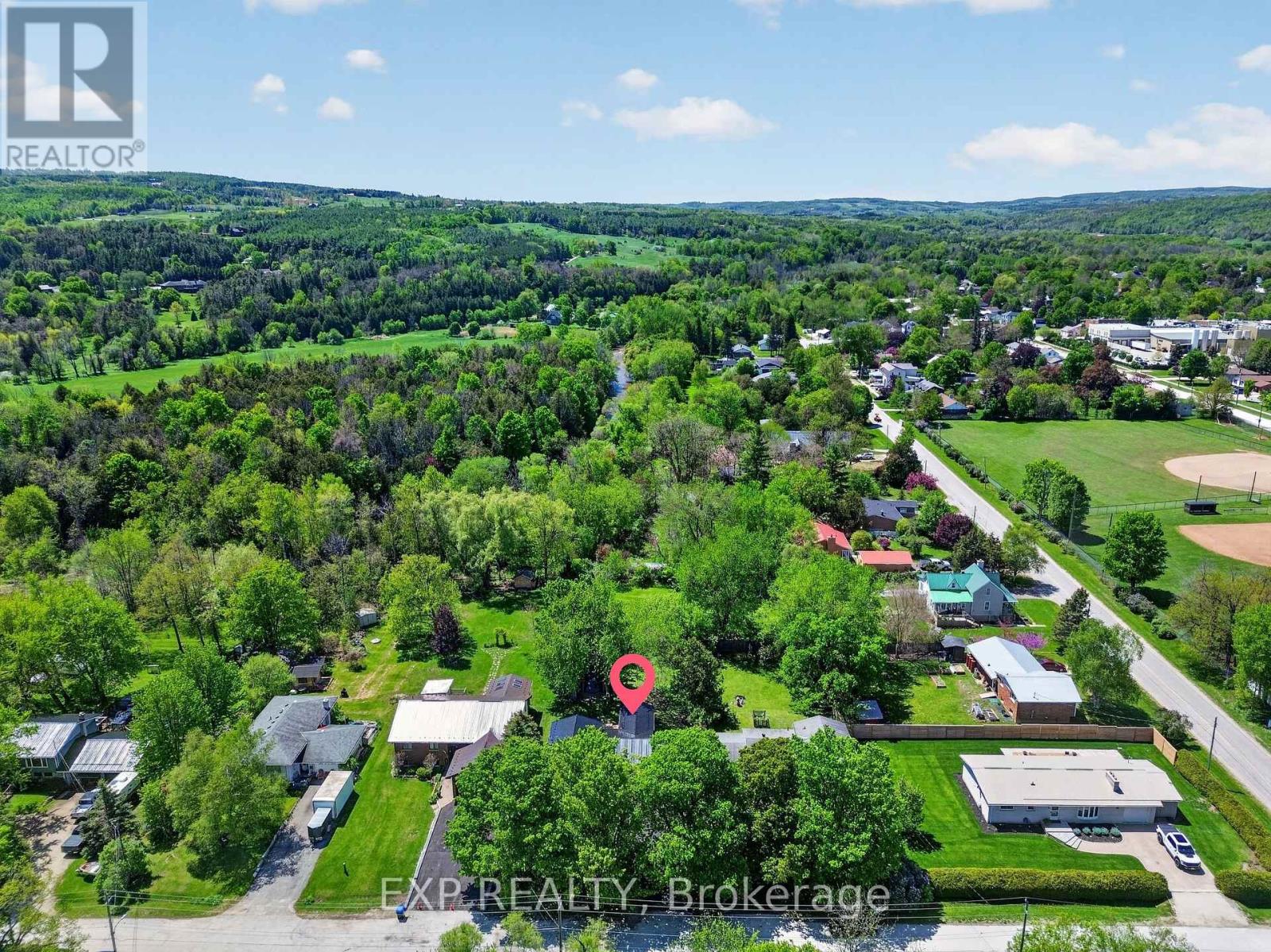 92 Mary Street, Clearview (Creemore), Ontario  L0M 1G0 - Photo 49 - S13222482