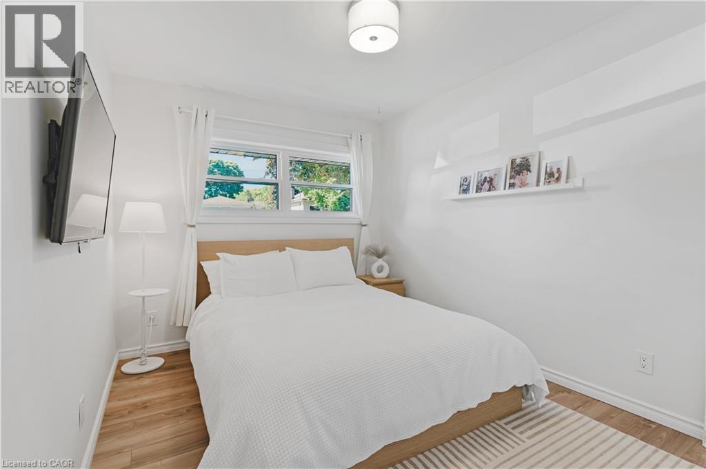 42 Fourth Avenue, Cambridge, Ontario  N1S 2E1 - Photo 18 - 40835273