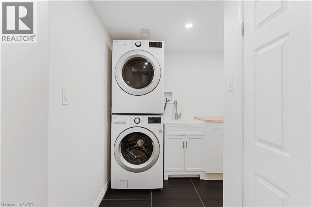 42 Fourth Avenue, Cambridge, Ontario  N1S 2E1 - Photo 35 - 40835273