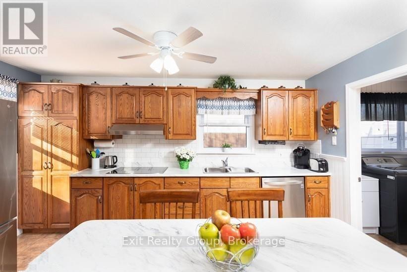19 Belleville Street, Quinte West, Ontario  K0K 2C0 - Photo 10 - X13223016