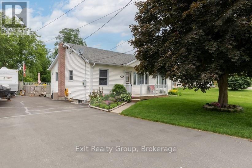 19 Belleville Street, Quinte West, Ontario  K0K 2C0 - Photo 2 - X13223016