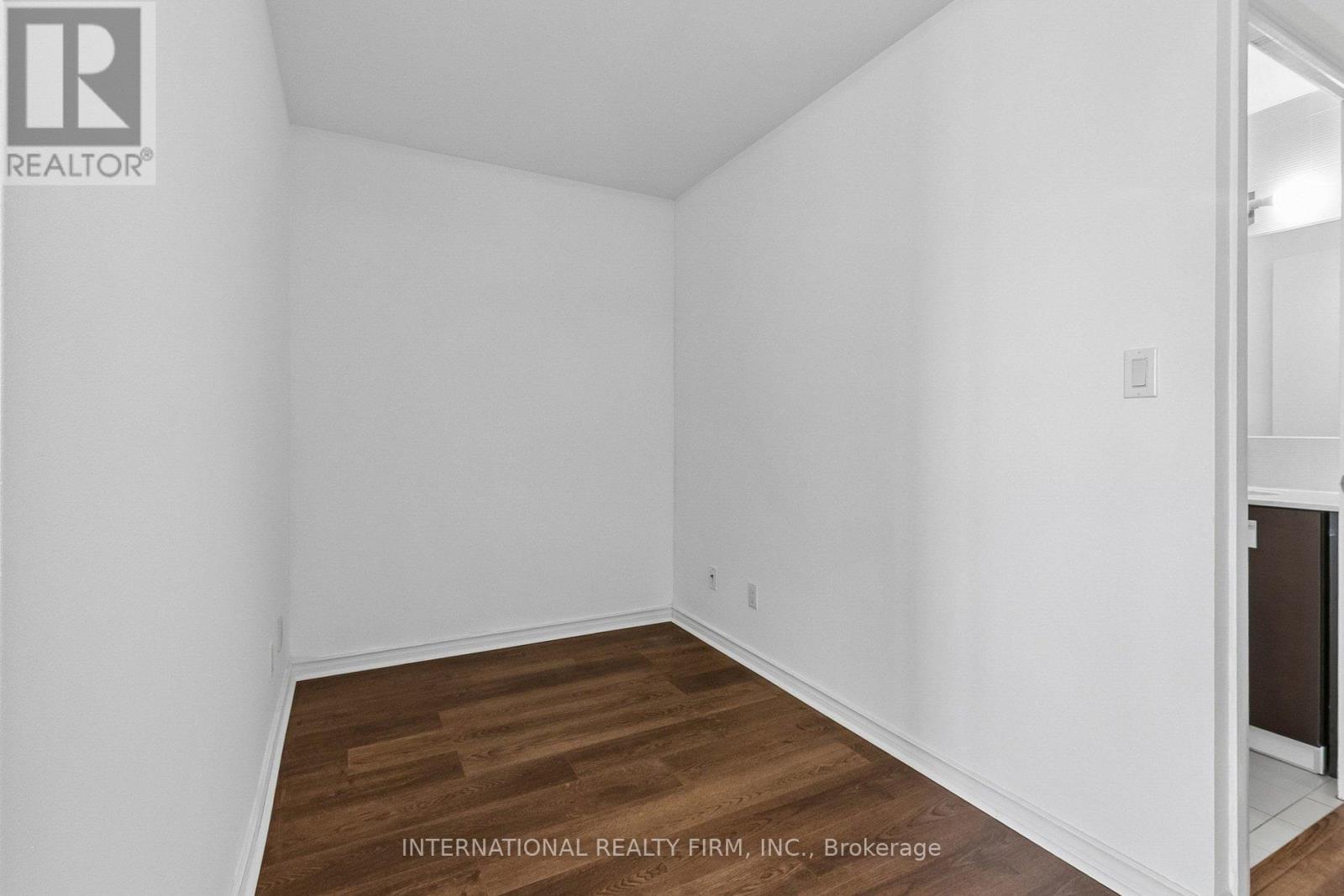 1011 - 3391 Bloor Street W, Toronto, Ontario  M8X 1G3 - Photo 28 - W13222654