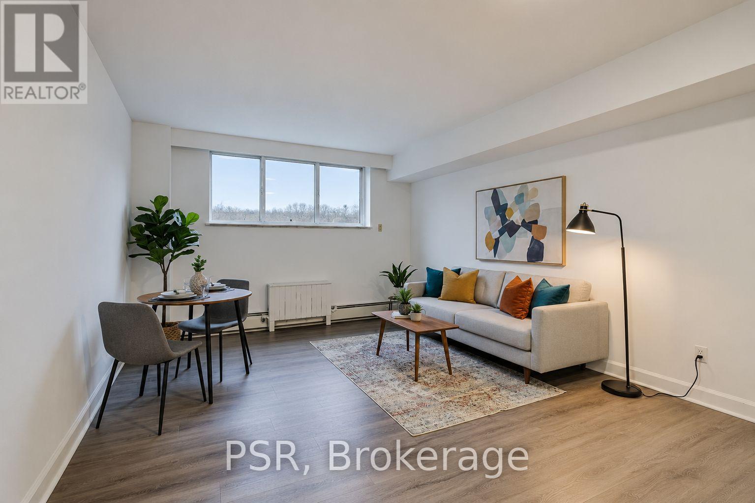 102 - 2208 Dufferin Street, Toronto, Ontario  M6E 3R8 - Photo 3 - W13222678