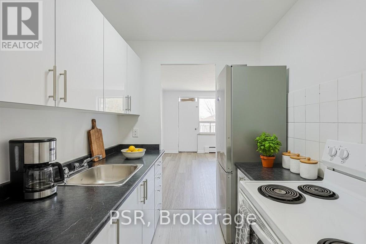 302 - 2204 Dufferin Street, Toronto, Ontario  M3E 3R8 - Photo 4 - W13222684
