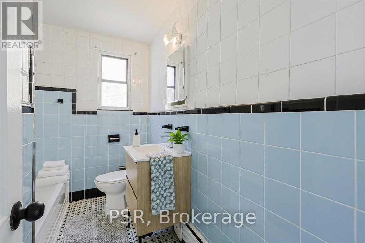 302 - 2204 Dufferin Street, Toronto, Ontario  M3E 3R8 - Photo 7 - W13222684