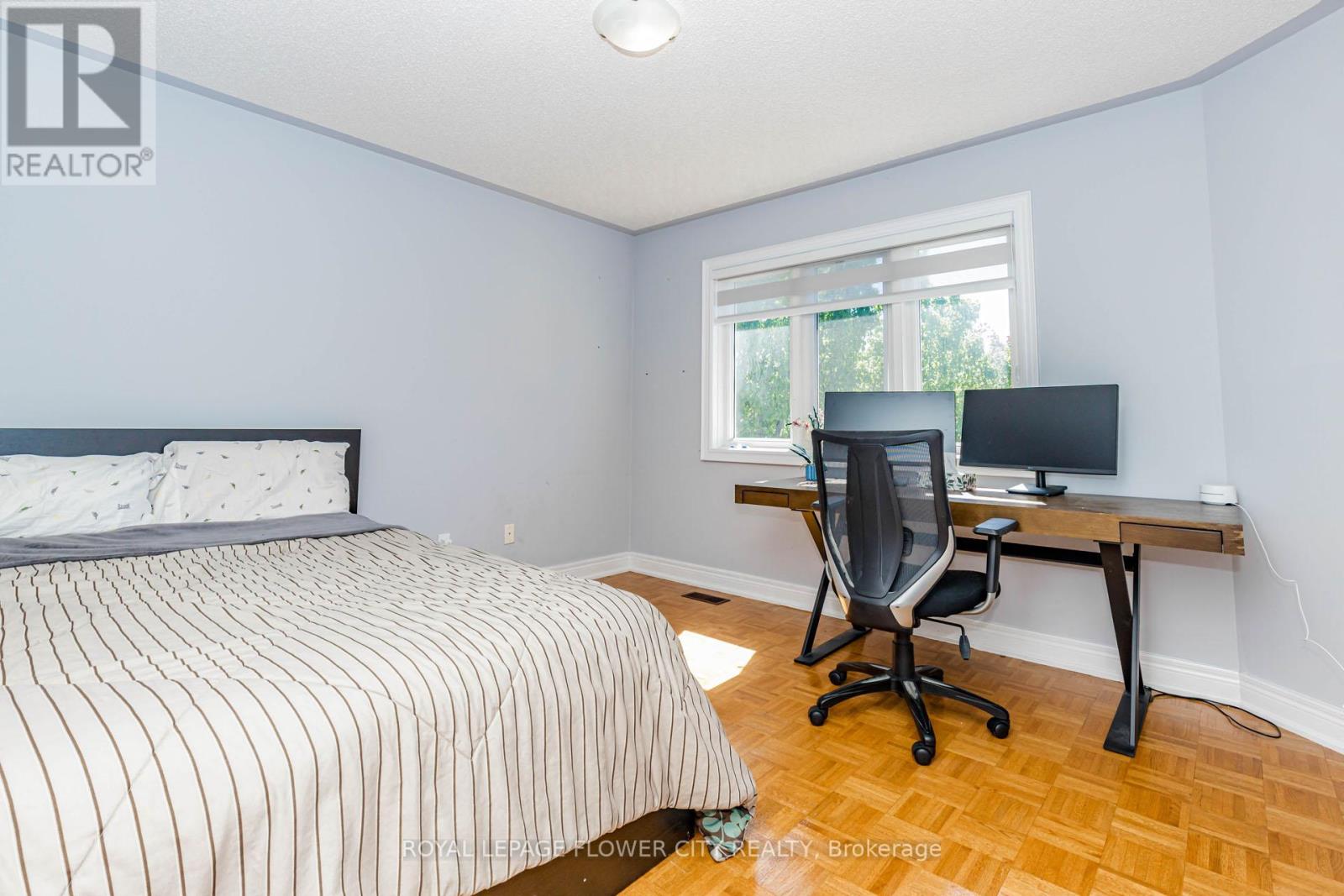1058 Agram Drive, Oakville, Ontario  L6H 7L6 - Photo 33 - W13222710