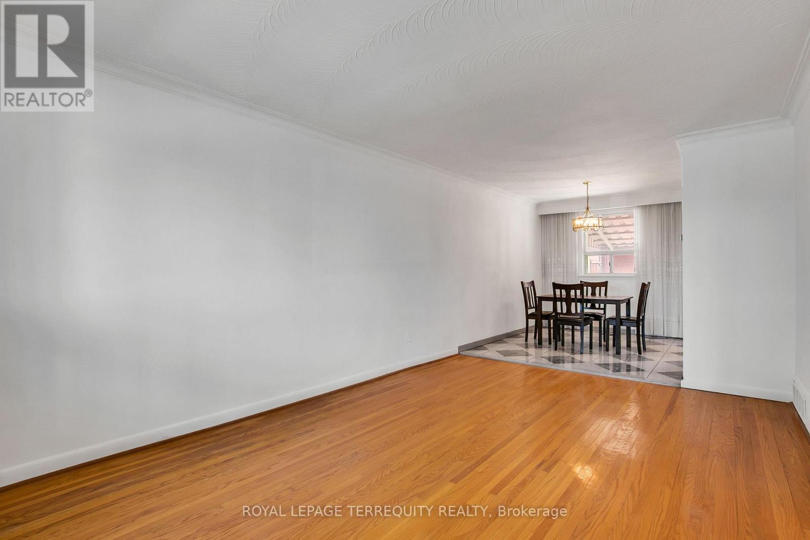 57 Calico Drive, Toronto, Ontario  M3L 1V7 - Photo 12 - W13222764