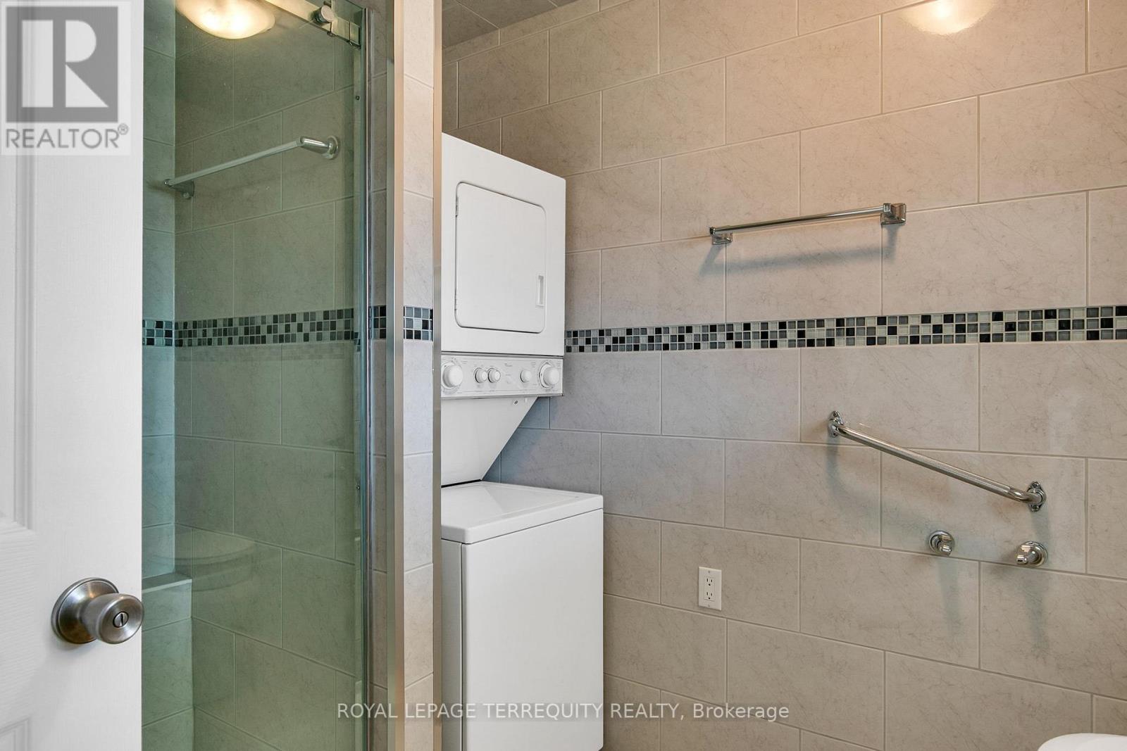 57 Calico Drive, Toronto, Ontario  M3L 1V7 - Photo 25 - W13222764