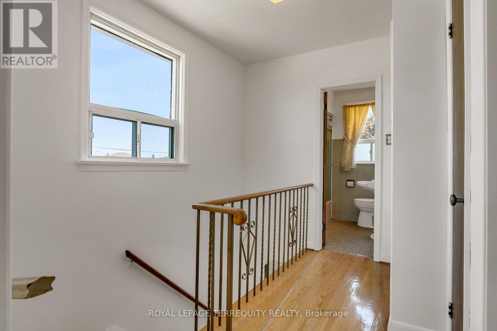 57 Calico Drive, Toronto, Ontario  M3L 1V7 - Photo 26 - W13222764