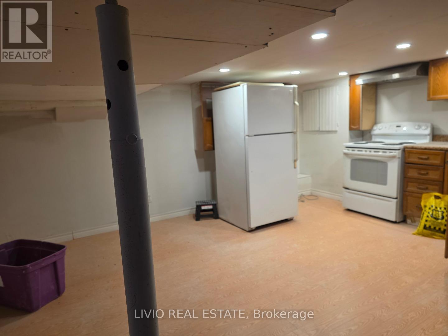 Unit# 2 - 323 Queen Street, Halton Hills, Ontario  L7J 1R1 - Photo 6 - W13222768
