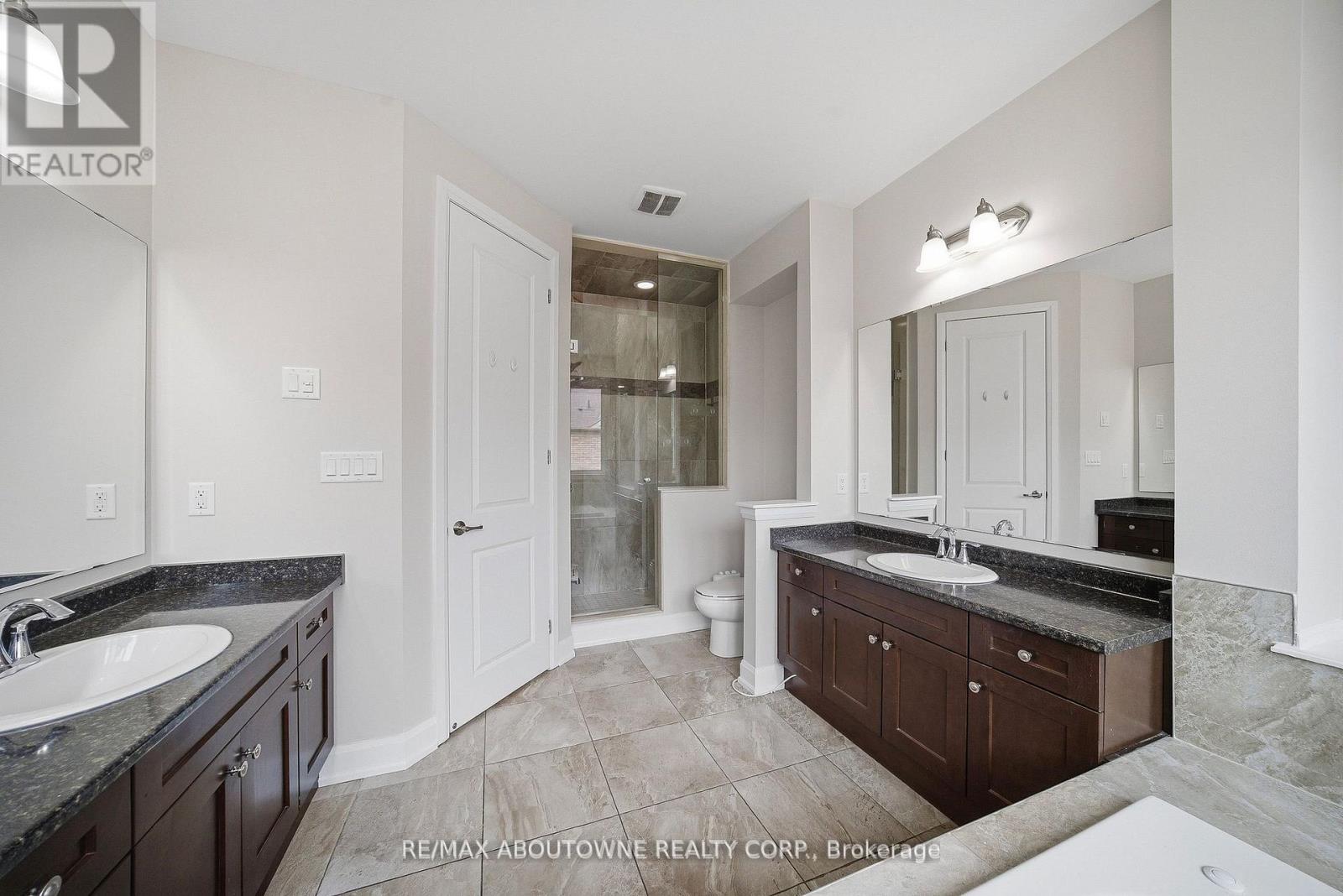 224 Cherryhurst Road, Oakville, Ontario  L6M 0Z7 - Photo 29 - W13222806