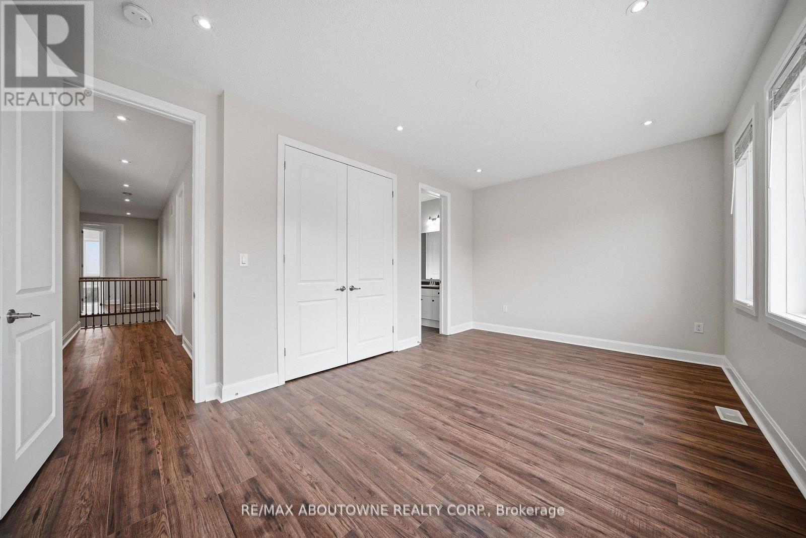 224 Cherryhurst Road, Oakville, Ontario  L6M 0Z7 - Photo 35 - W13222806