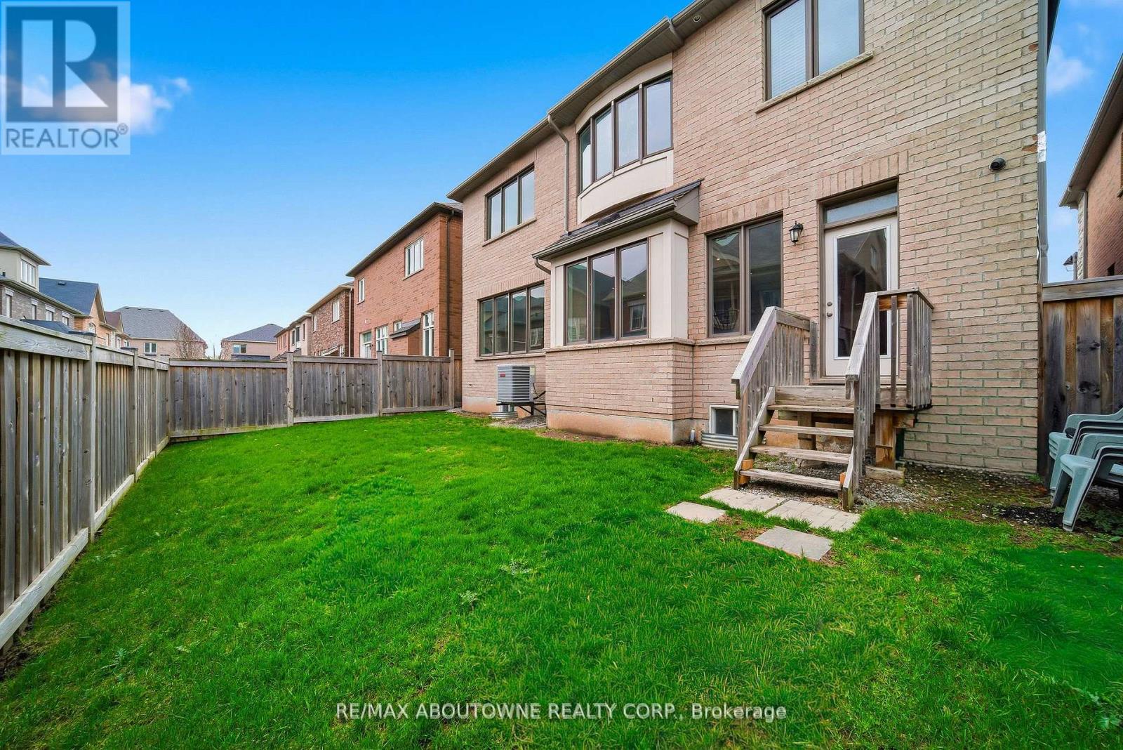 224 Cherryhurst Road, Oakville, Ontario  L6M 0Z7 - Photo 43 - W13222806