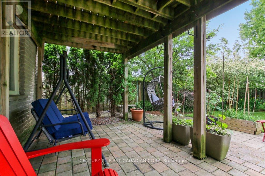 941 Barclay Road, London South, Ontario  N6K 4V4 - Photo 35 - X13222990