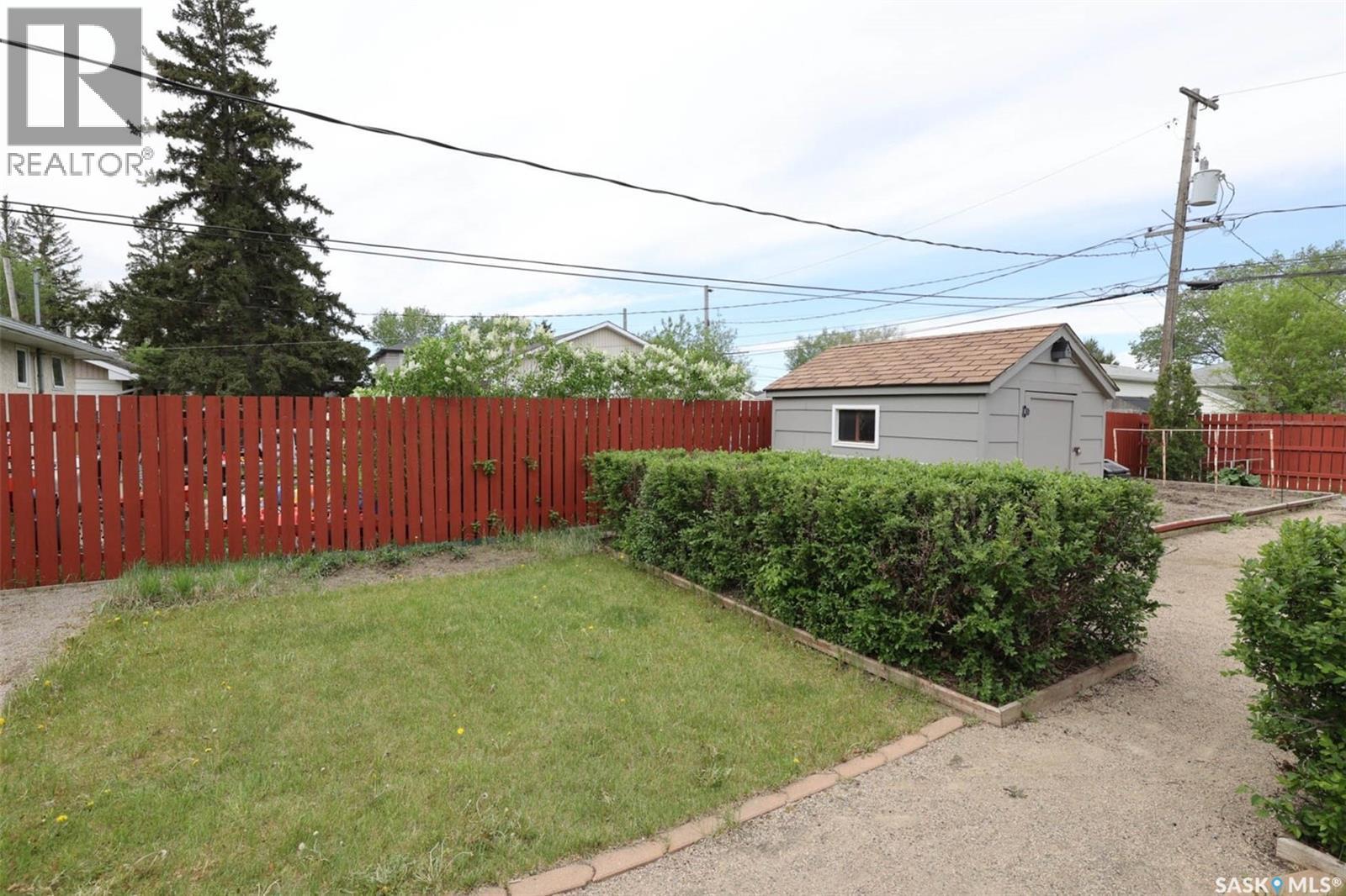 1834 Bond Street, Regina, Saskatchewan S4N 1X9 - Photo 19 - SK037781