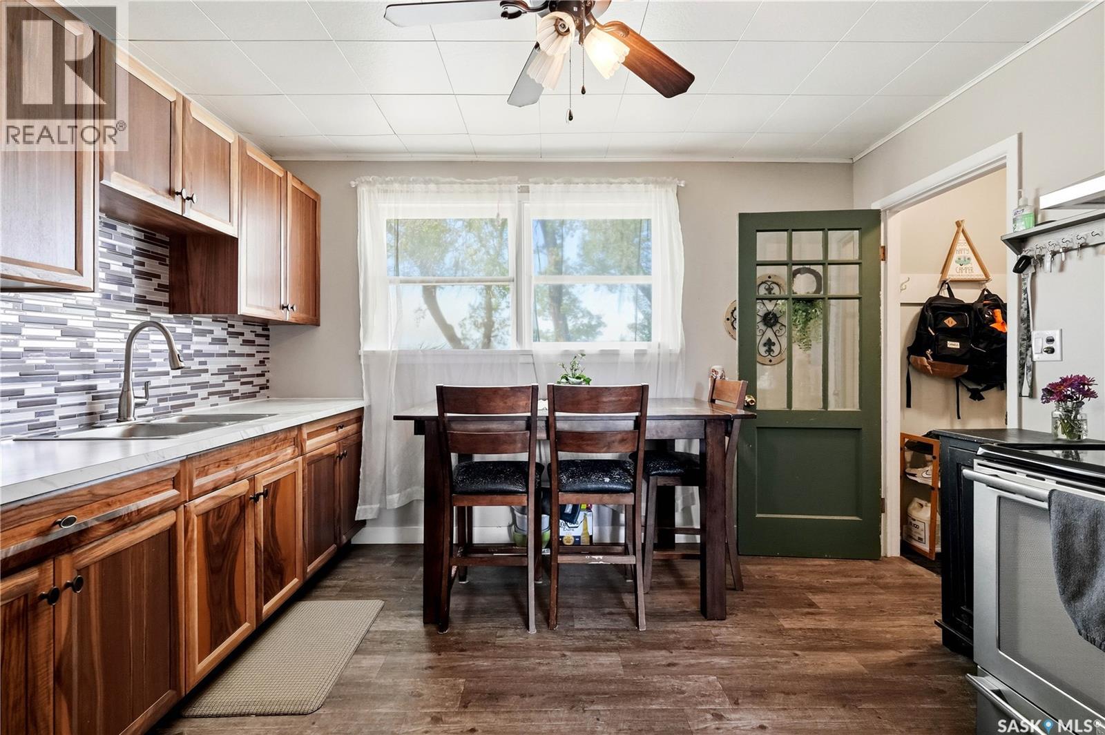 780 Railway Avenue, Elbow, Saskatchewan S0H 1J0 - Photo 19 - SK037702