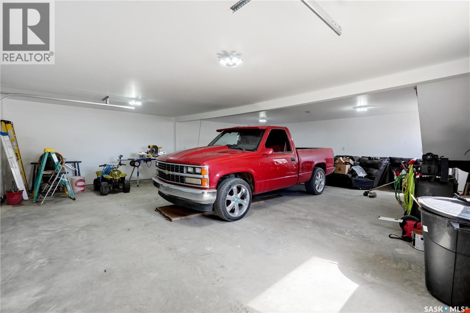 780 Railway Avenue, Elbow, Saskatchewan S0H 1J0 - Photo 36 - SK037702