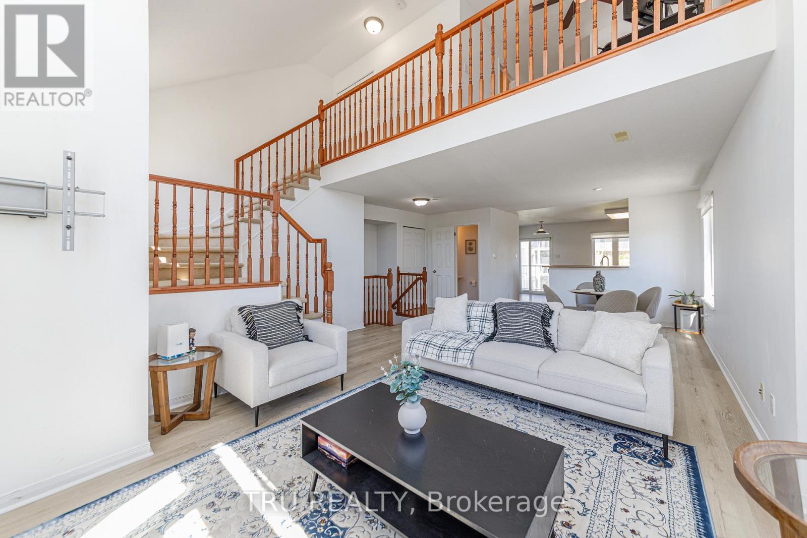 10 - 272 Keltie Private, Ottawa, Ontario K2J 0A4 - Photo 3 - X13222912