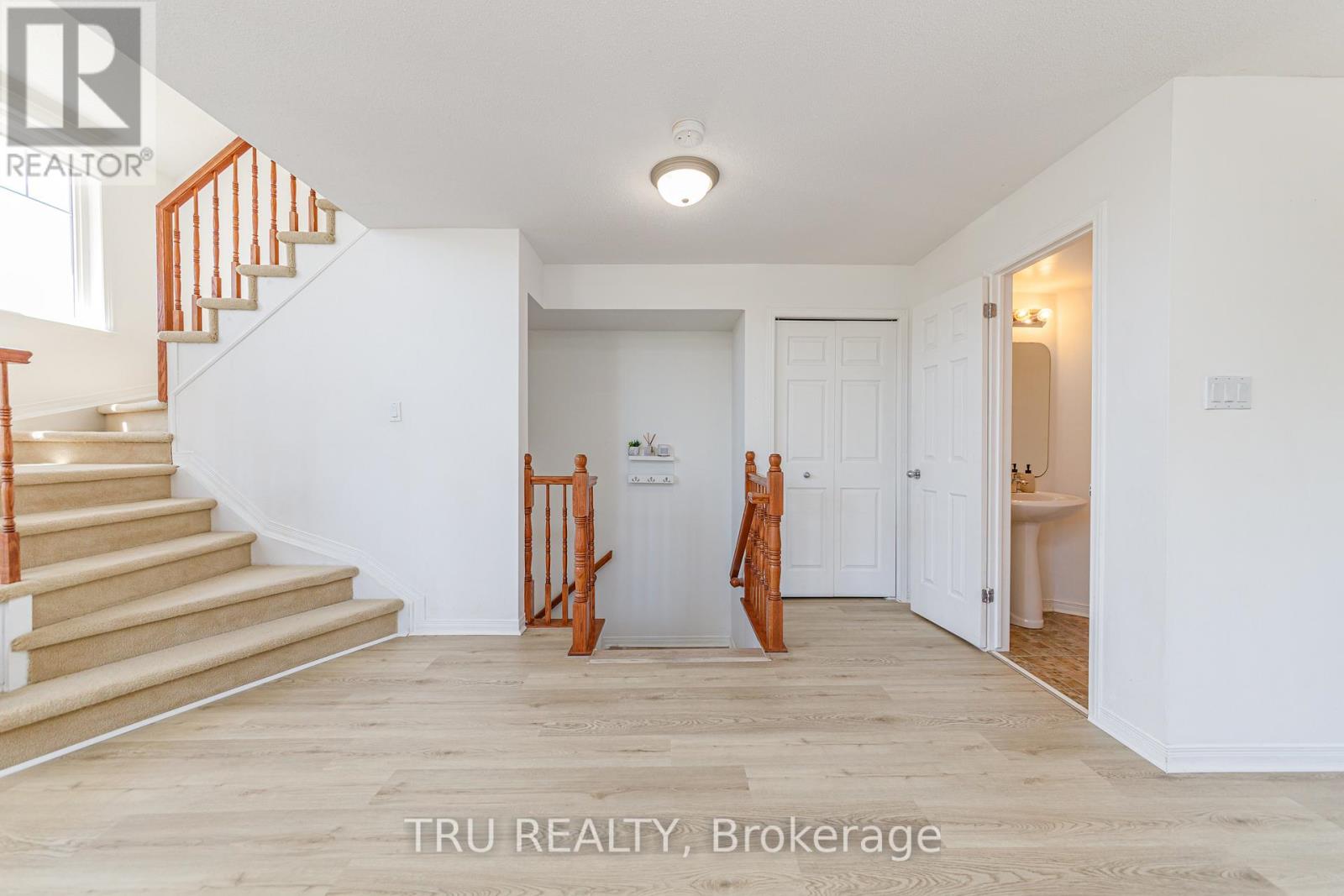 10 - 272 Keltie Private, Ottawa, Ontario K2J 0A4 - Photo 8 - X13222912