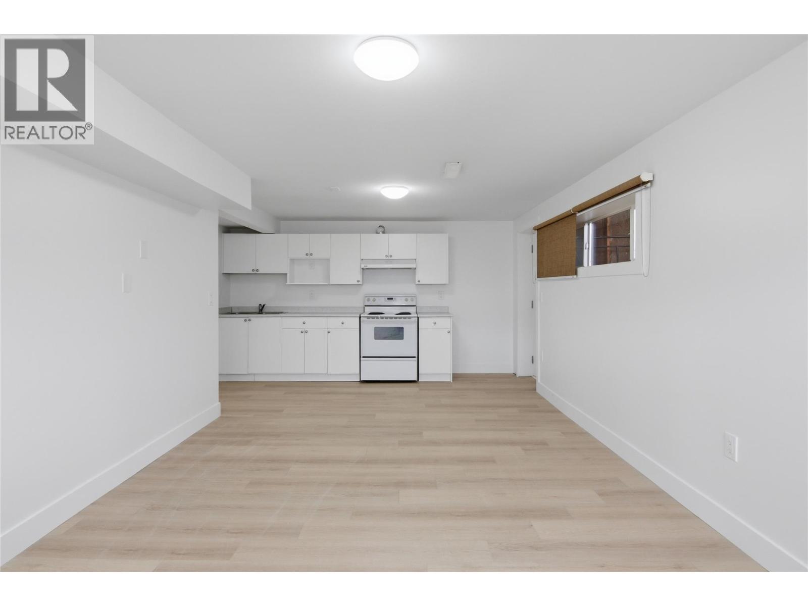 649 Brentwood Avenue, Kamloops, British Columbia  V2B 1P4 - Photo 40 - 10389207