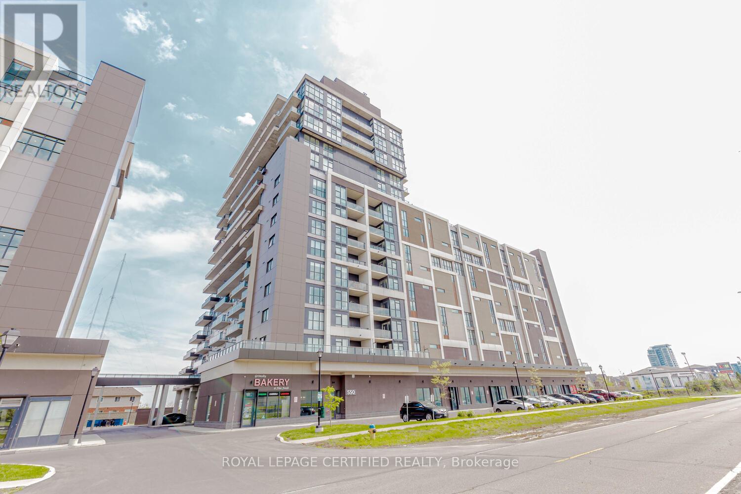 906 - 550 NORTH SERVICE ROAD, Grimsby, Ontario