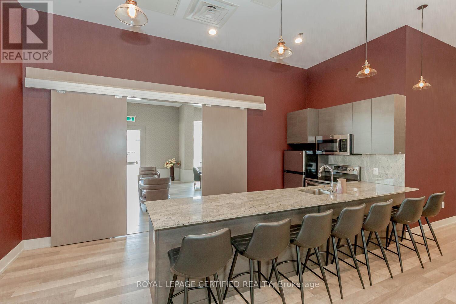 906 - 550 North Service Road, Grimsby, Ontario  L3M 0M9 - Photo 37 - X13222536