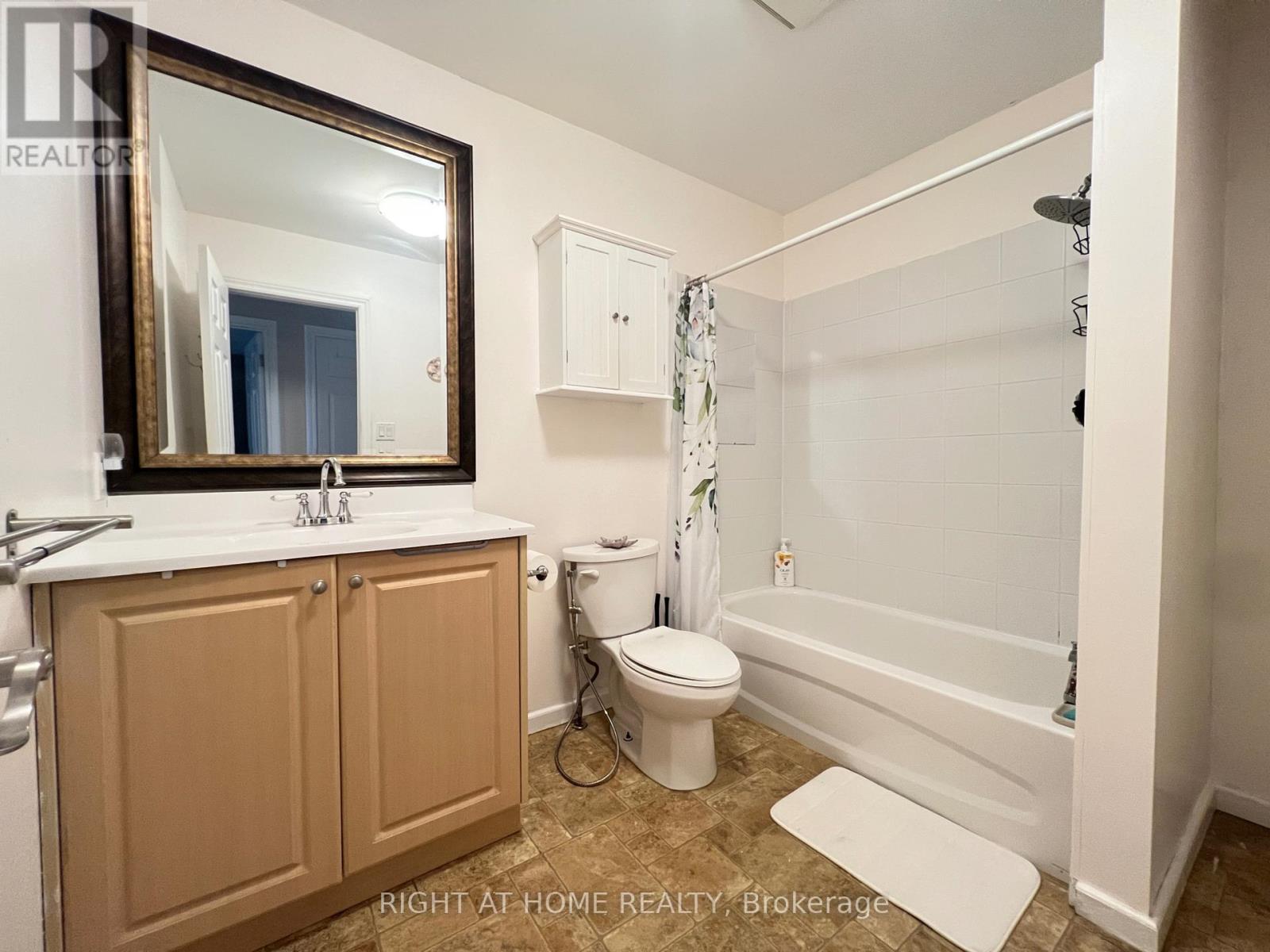 39 Cumming Street, St. Catharines, Ontario  L2S 1H8 - Photo 14 - X13222538
