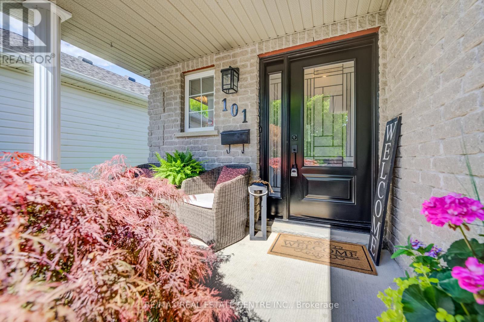 101 Edgemere Drive, Cambridge, Ontario  N1P 1E9 - Photo 4 - X13222544