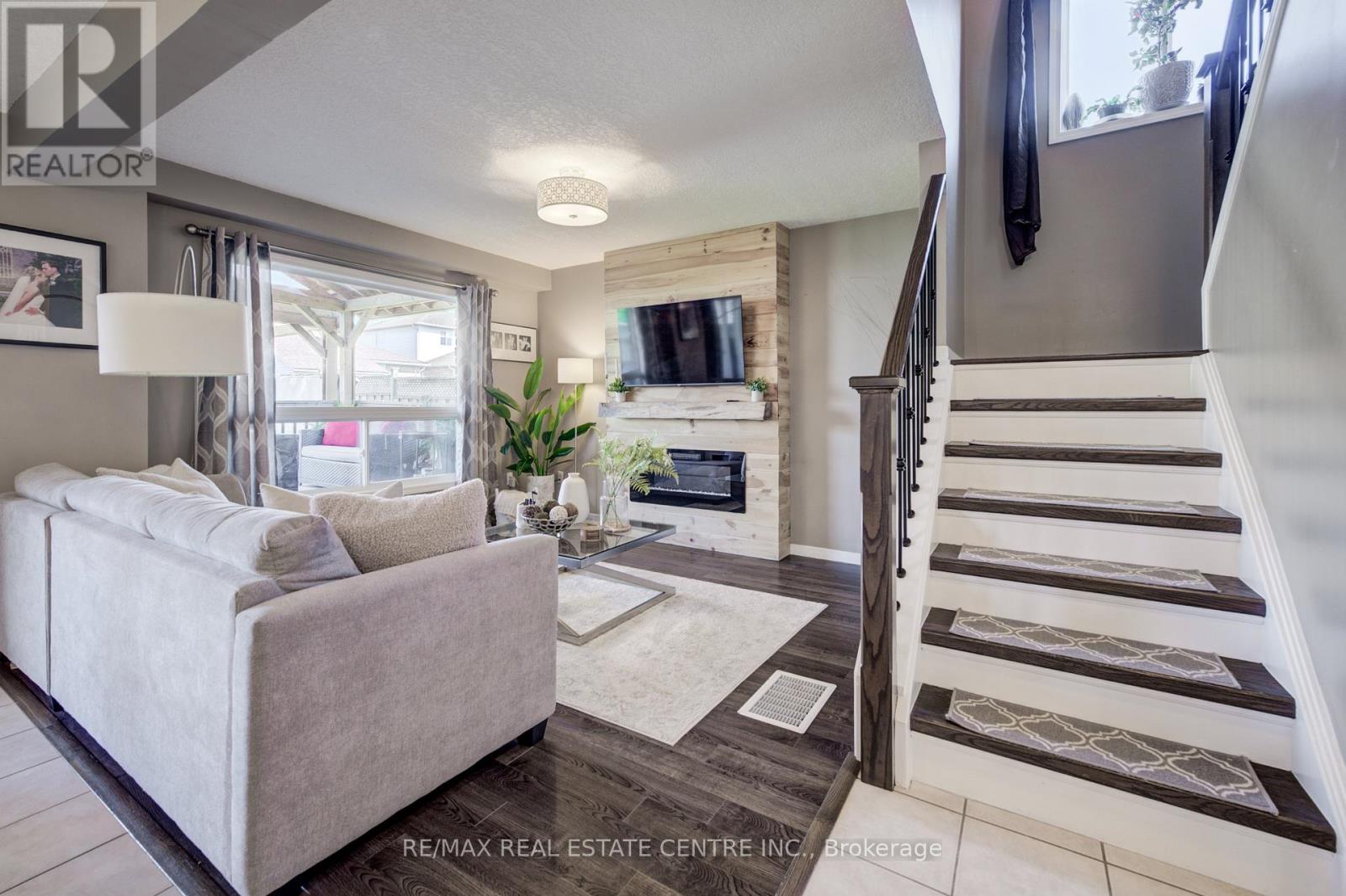101 Edgemere Drive, Cambridge, Ontario  N1P 1E9 - Photo 8 - X13222544