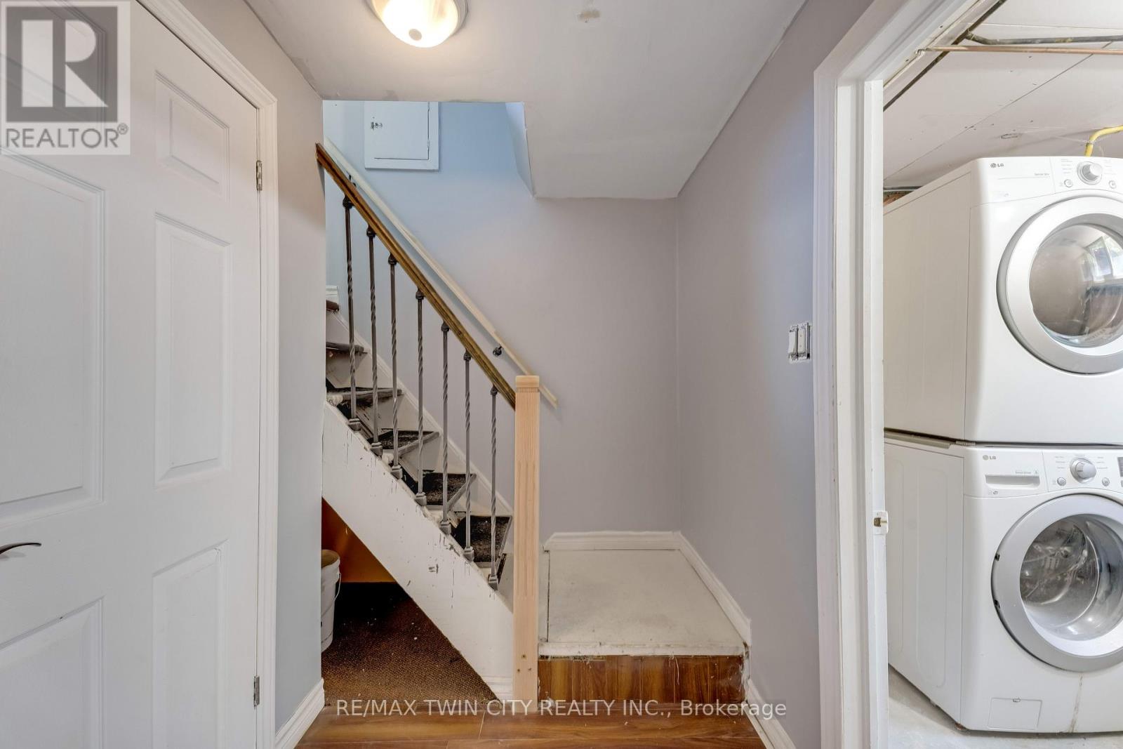 88 Dumbarton Street, Guelph, Ontario  N1E 3T7 - Photo 25 - X13222578