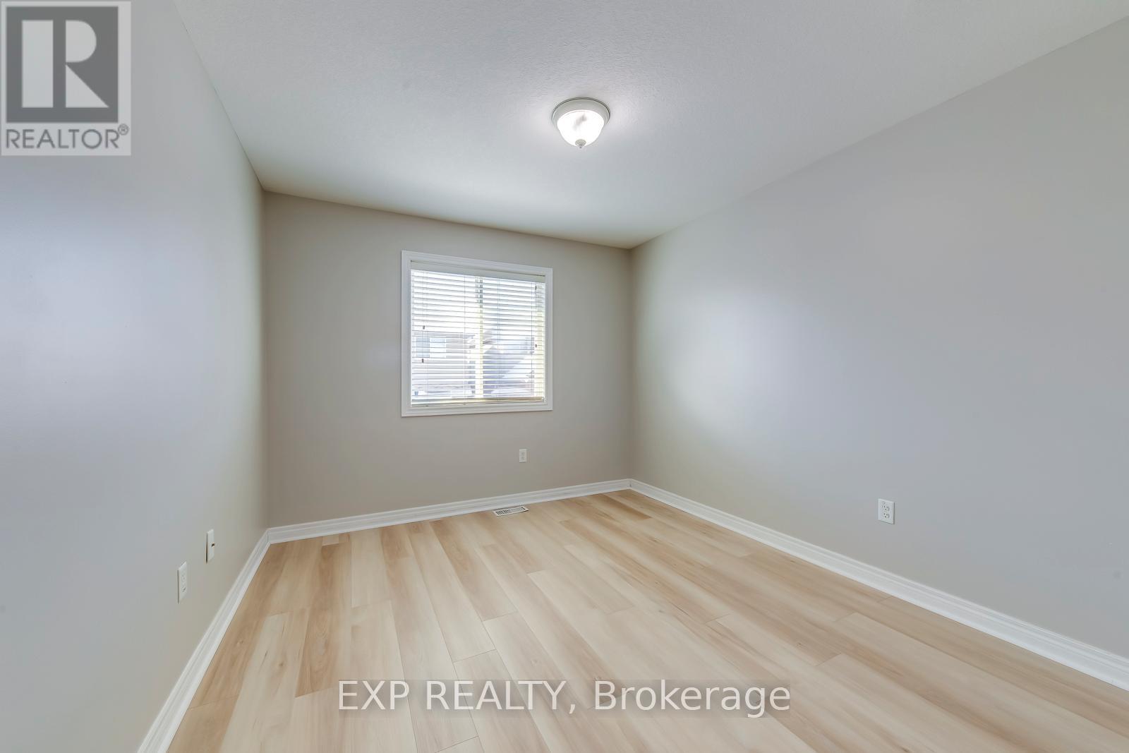 (Upper) - 11 Frankfurt Street W, Kitchener, Ontario  N2R 1T5 - Photo 30 - X13222668