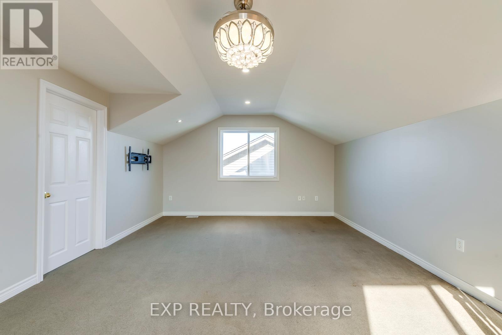 (Upper) - 11 Frankfurt Street W, Kitchener, Ontario  N2R 1T5 - Photo 38 - X13222668