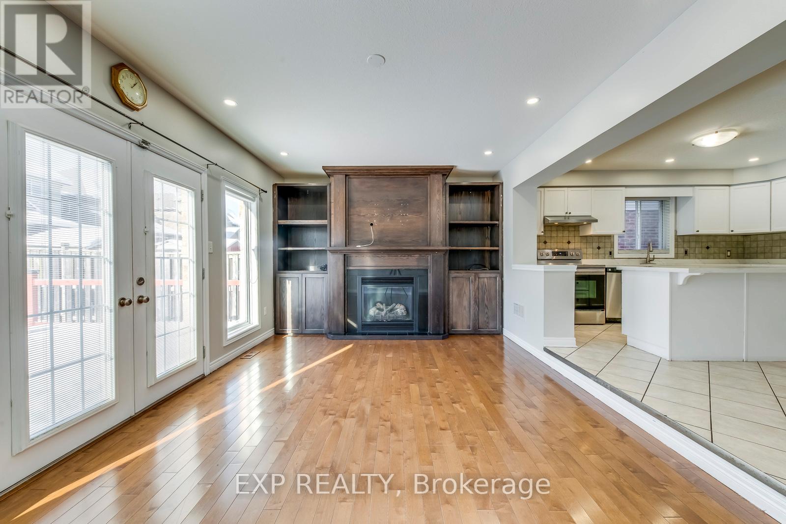 (Upper) - 11 Frankfurt Street W, Kitchener, Ontario  N2R 1T5 - Photo 5 - X13222668