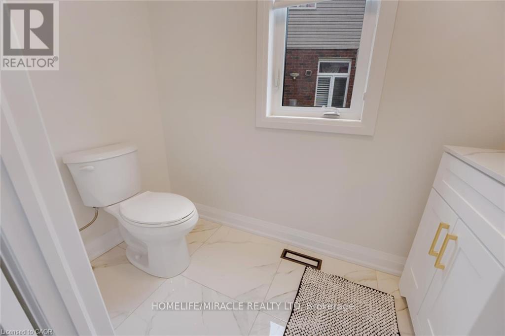 116 Crossmore Crescent, Waterloo, Ontario  N1S 0C7 - Photo 8 - X13222682