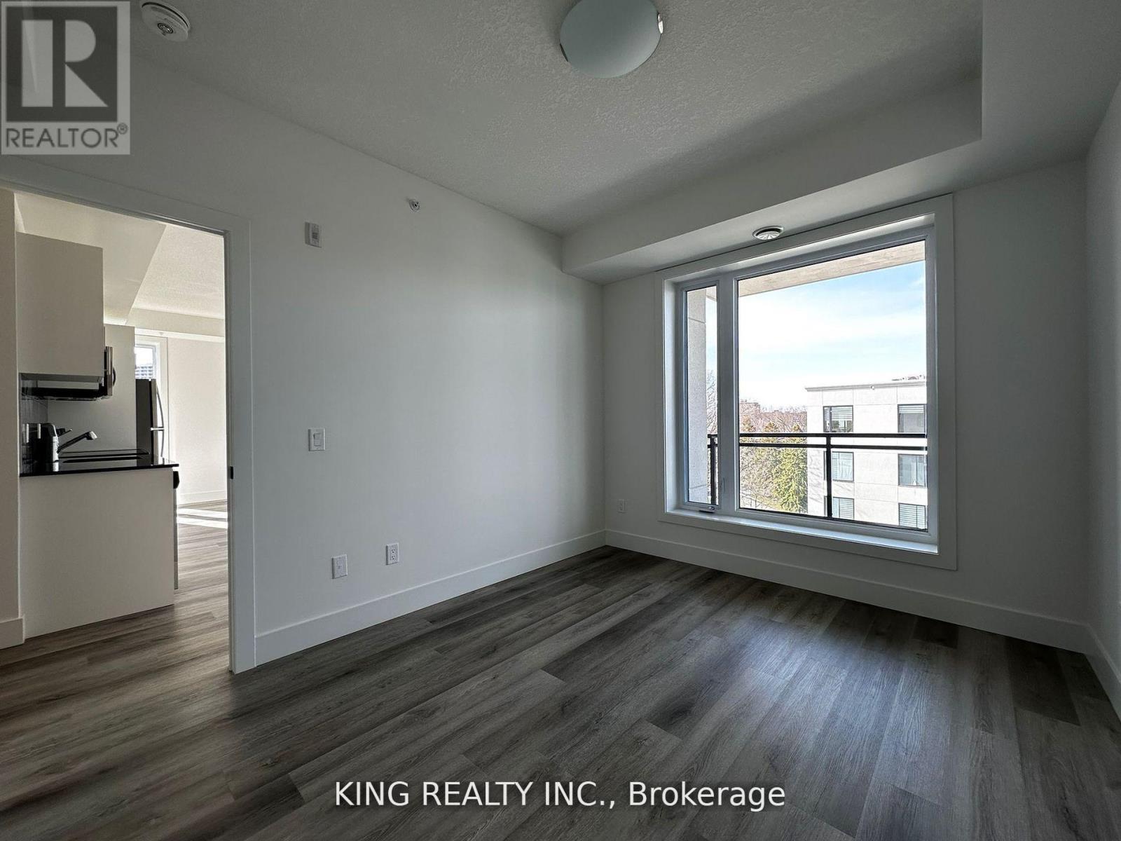 614 - 107 Roger Street, Waterloo, Ontario  N2J 0G3 - Photo 4 - X13222760