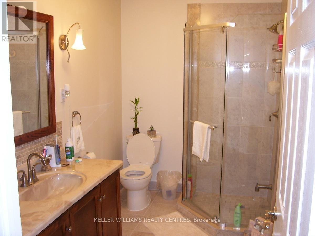 512 Northcliffe Boulevard, Toronto, Ontario M6E 3L5 - Photo 7 - C13222894