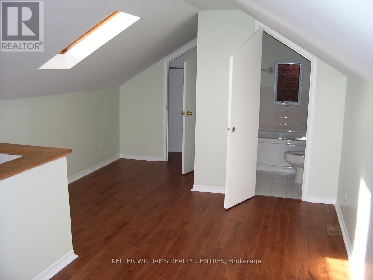 512 Northcliffe Boulevard, Toronto, Ontario M6E 3L5 - Photo 9 - C13222894