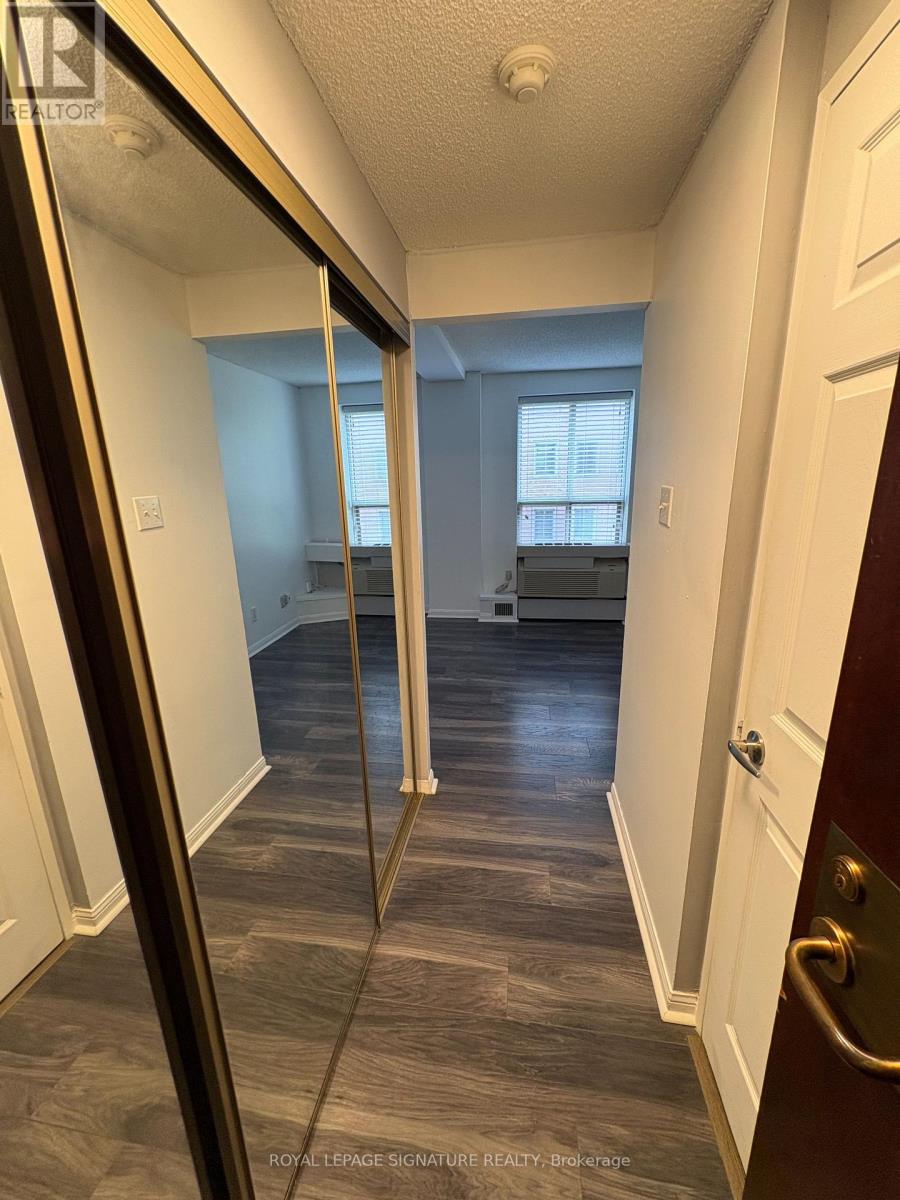 502 - 80 Charles Street E, Toronto, Ontario  M4Y 2W6 - Photo 5 - C13223050