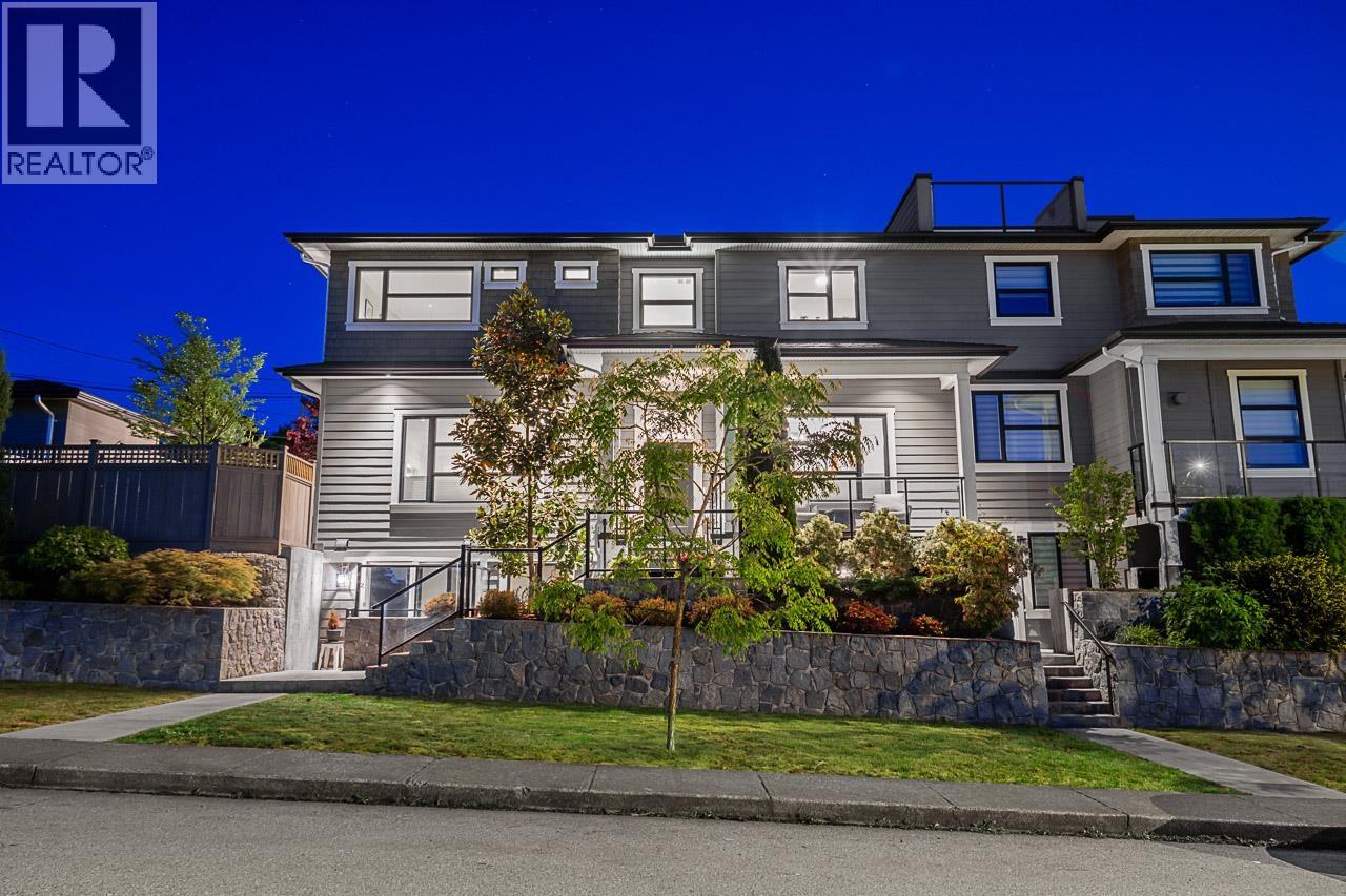 1308 Forbes Avenue, North Vancouver, British Columbia V7M 2Y1 - Photo 2 - R3130156