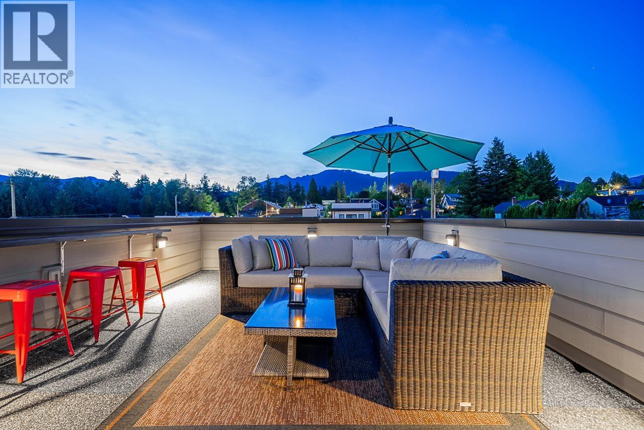 1308 Forbes Avenue, North Vancouver, British Columbia V7M 2Y1 - Photo 31 - R3130156